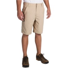 46%OFF メンズハイキングや旅行ショーツ ロイヤル・ロビンストラベラーストレッチショートパンツ（男性用） Royal Robbins Traveler Stretch Shorts (For Men)画像